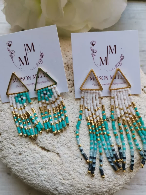 Boucles | clous d'oreilles | triangles longues | plaquées or 24k – Image 4