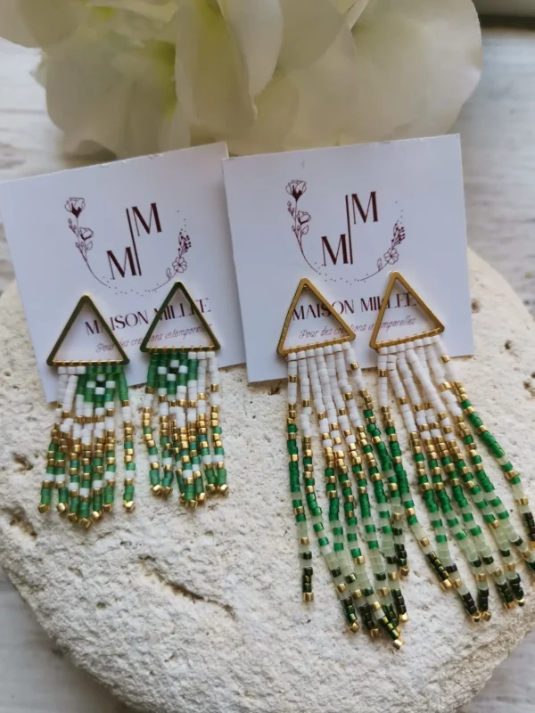 Boucles | clous d'oreilles | triangles longues | plaquées or 24k – Image 2